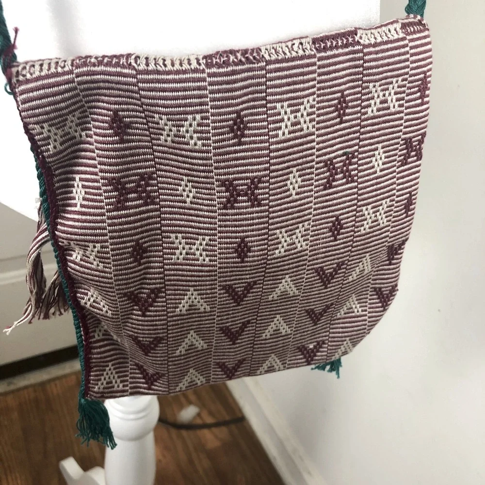 New Handmade Guatemalan Crossbody Purse